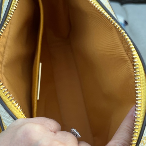 NWT Tory Burch McGraw Yellow Plaid Leather Crossbody Bag - Picture 11 of 13